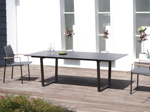 Zebra Unyx HPL volcanic stone Tisch 220x100cm Aluminium-Gestell graphit